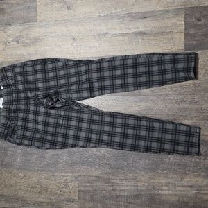 Nine West Slacks Women's Size 4 Heidi Pull On Skinny Black/Grey Plaid